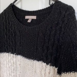 Banana Republic Black and Cream Cable Knit Sweater